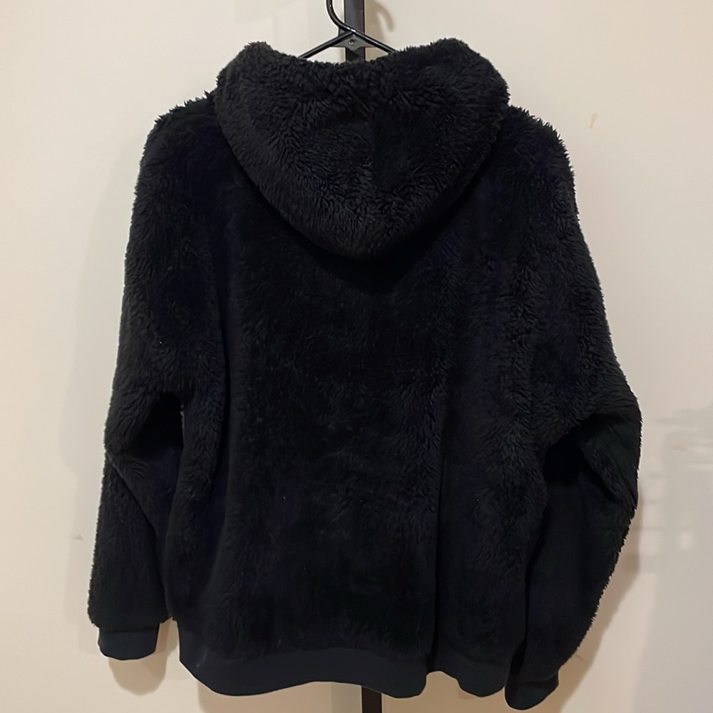Lukka Lux Women's Black Fleece Jacket - Picture 3 of 5
